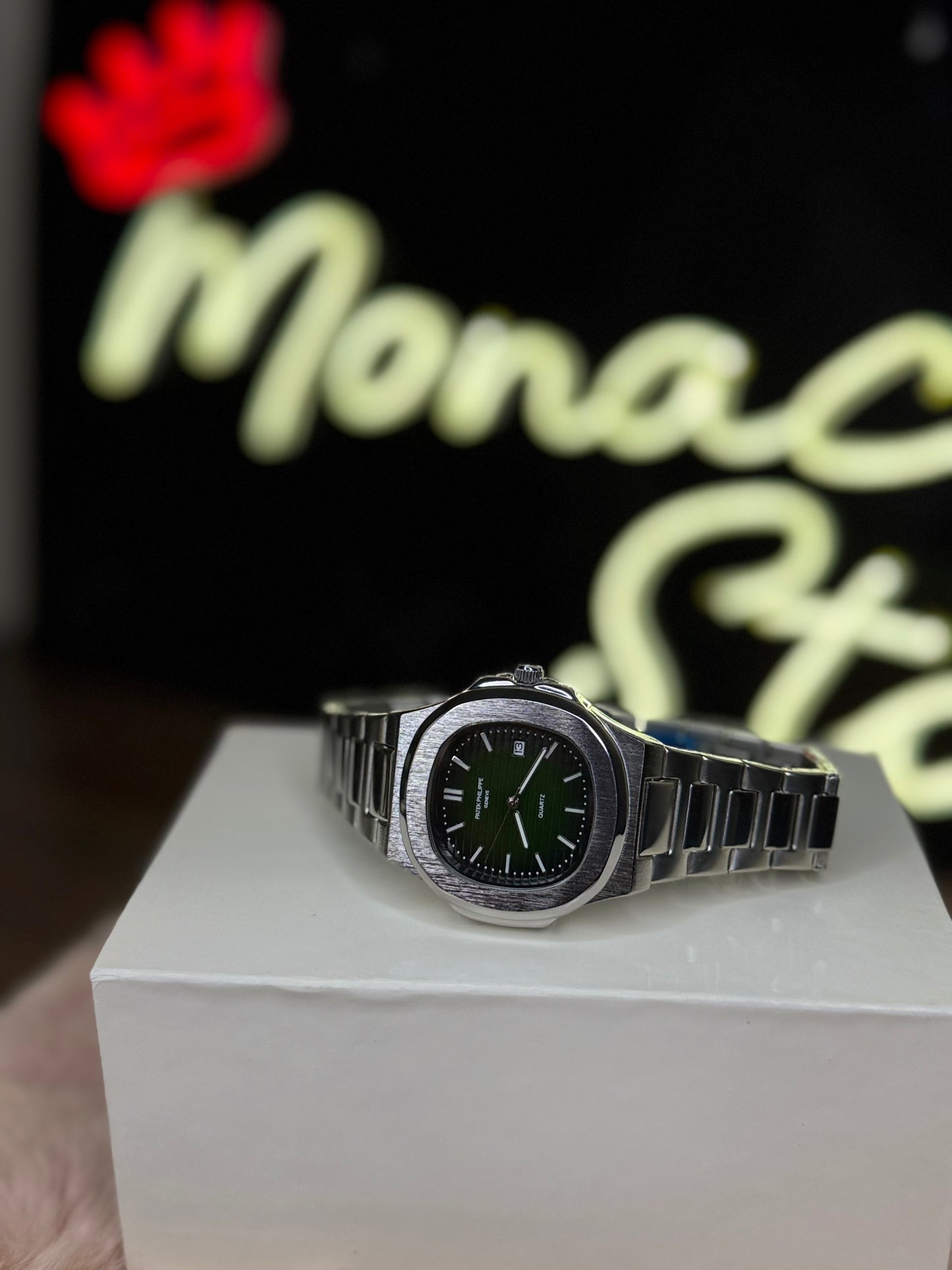 PATEK PHILLPE ELITE PREMIUM – HIGH CLASS LUXURY OLIVE GREEN DIAL WITH DATE  –